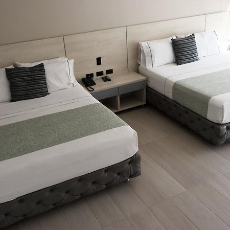 Hotel Loup Medellin Bagian luar foto
