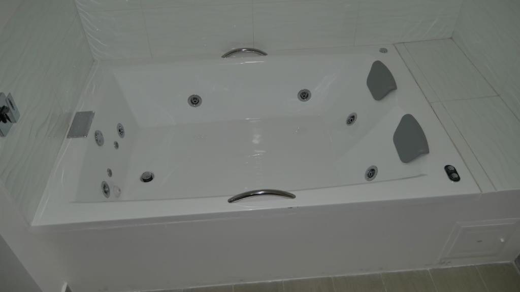 Hotel Loup Medellin Bagian luar foto