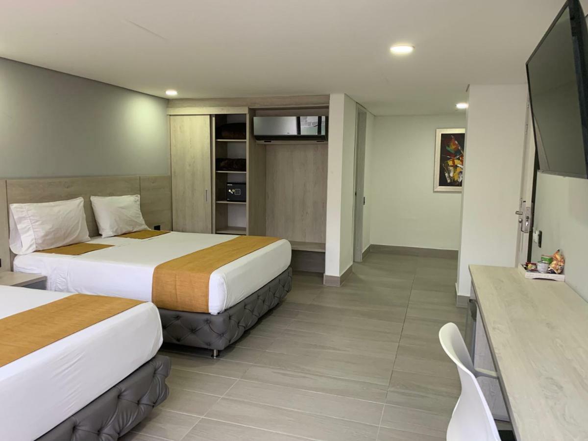 Hotel Loup Medellin Bagian luar foto